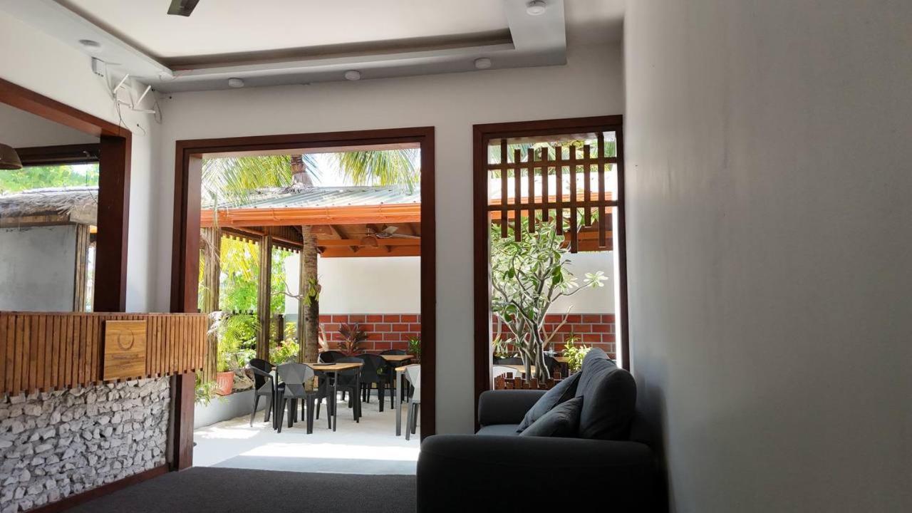 Seascape Retreats Dhigurah Hotel Dhigurah  Exterior foto